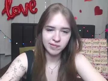 laurahlot on Chaturbate
