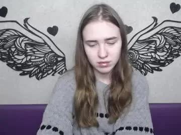 laurahlot on Chaturbate