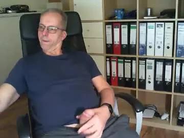 lefti27 on Chaturbate