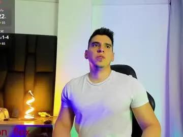 leyton_flexx on Chaturbate