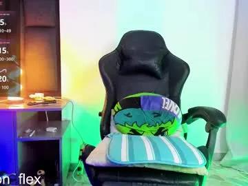 leyton_flexx on Chaturbate