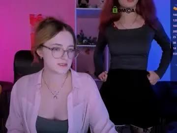 Freechat liana_kisses on Chaturbate