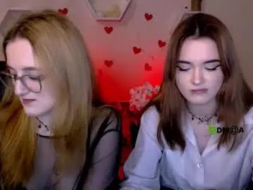 Freechat liana_kisses on Chaturbate