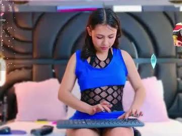 Freechat liateylor on Chaturbate