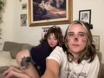 lill_daddysgirl on Chaturbate