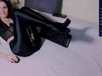 lina_owl on Chaturbate