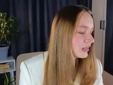Freechat lisa_schiele on Chaturbate