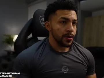 Freechat loganmartinx on Chaturbate