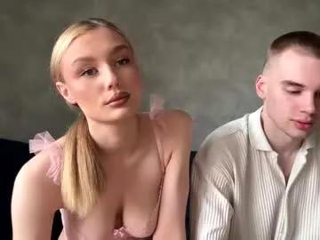 love_vibe on Chaturbate