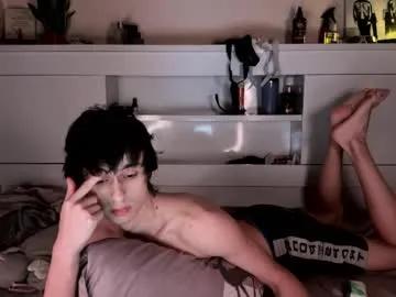 luan2006lovecarti on Chaturbate