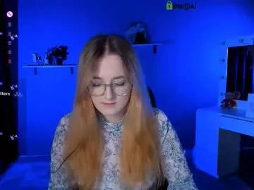 luna_berryy on Chaturbate