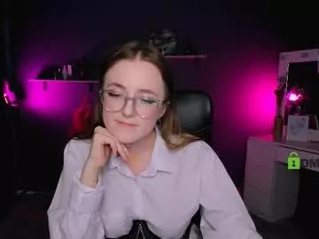 luna_berryy on Chaturbate
