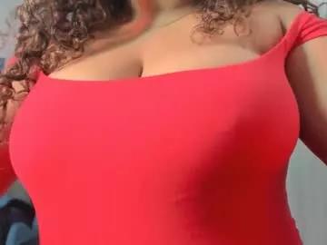 lunastar02 on Chaturbate