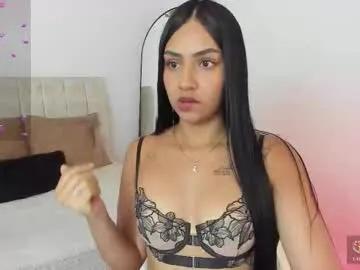 lunnasweet1 on Chaturbate