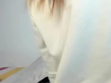 malucam_06 — Let's cum together  (squirt) #bigpussylips #bigclit #squirt #anal #smalltits