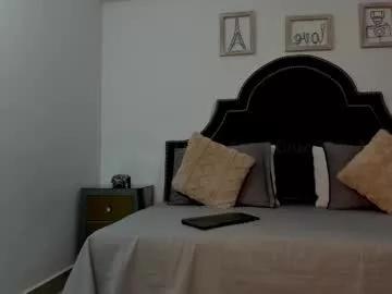 Freechat maxxicruz on Chaturbate