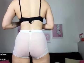 maya_blonde18 on Chaturbate
