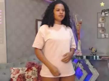 Freechat meily_soon on Chaturbate