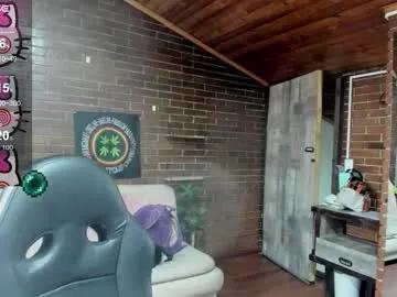 Freechat meow_mota on Chaturbate