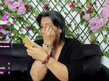 merlyna_goldens — GOAL: control of my domi and lush 10 minutes 1000 [985 tokens remaining] naughty mature woman wants to play with you #curvy #sexy #colombiana #mature #nice