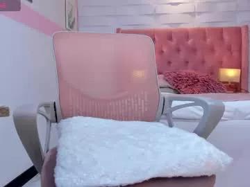 mhellissaw on Chaturbate