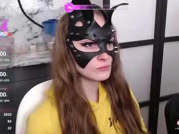 milana_sexwife on Chaturbate