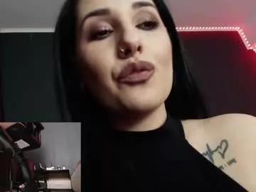Freechat missdyaa on Chaturbate