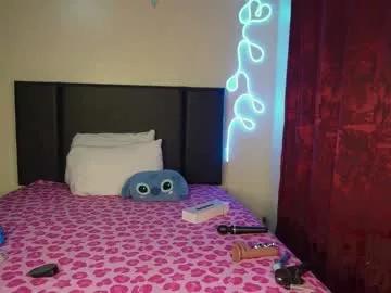 nia_bell on Chaturbate