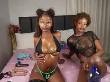 nia_bell on Chaturbate