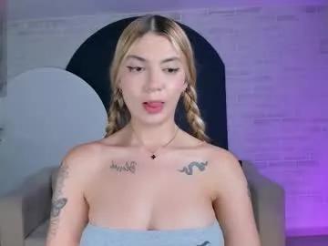 niaholland on Chaturbate