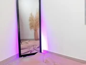 noami_rose on Chaturbate