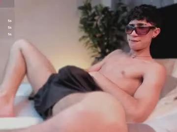 Freechat novawheeler on Chaturbate