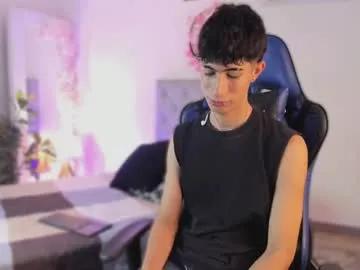 Freechat novawheeler on Chaturbate