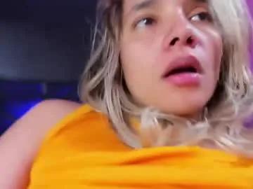 olivia_fox69 on Chaturbate