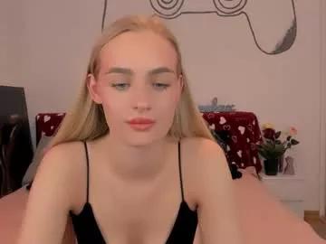 Freechat oliviahappy on Chaturbate
