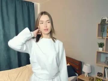 Freechat paulettelafevre on Chaturbate