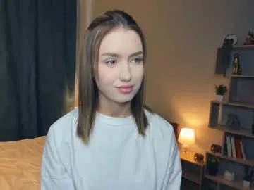 Freechat paulettelafevre on Chaturbate