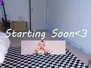 petitebrat on Chaturbate