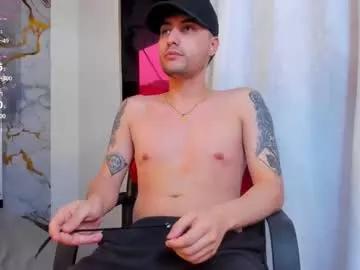 pleasure_vibes023 on Chaturbate