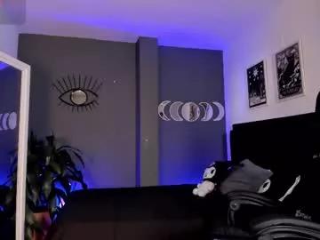 Freechat ravenwitch_ on Chaturbate