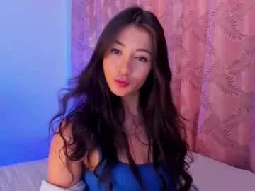 riley_bensongh — GOAL: Spank ass X5 [27 tokens remaining] here your girl #feet #fit #fetish #footjob #muscle