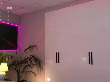 rina_red_ on Chaturbate