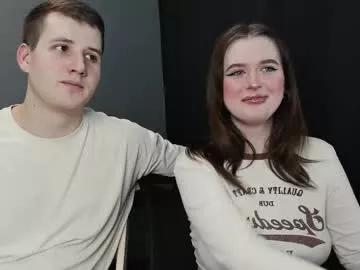 Away robert_lisa on Chaturbate