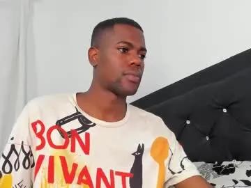 Freechat santi_brown1 on Chaturbate