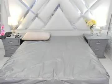 selenareyess on Chaturbate