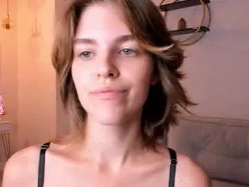 Freechat shelleyharn on Chaturbate