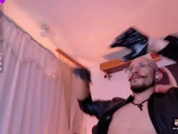 sir_wllliam on Chaturbate