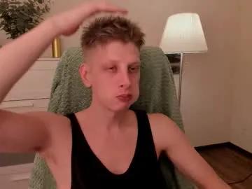 slim_andy — CUM #bigcock #uncut #feet #young #findom [1000 tokens remaining]