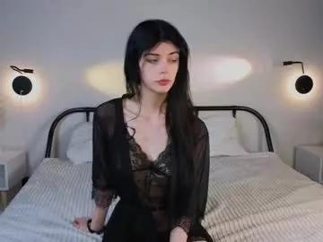 Freechat smile_with_nicole on Chaturbate