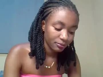 snowie_eyes on Chaturbate